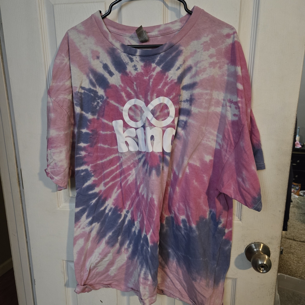 Gildan Women's Short Sleeve Tie-Dye Tee - Pink and Blue